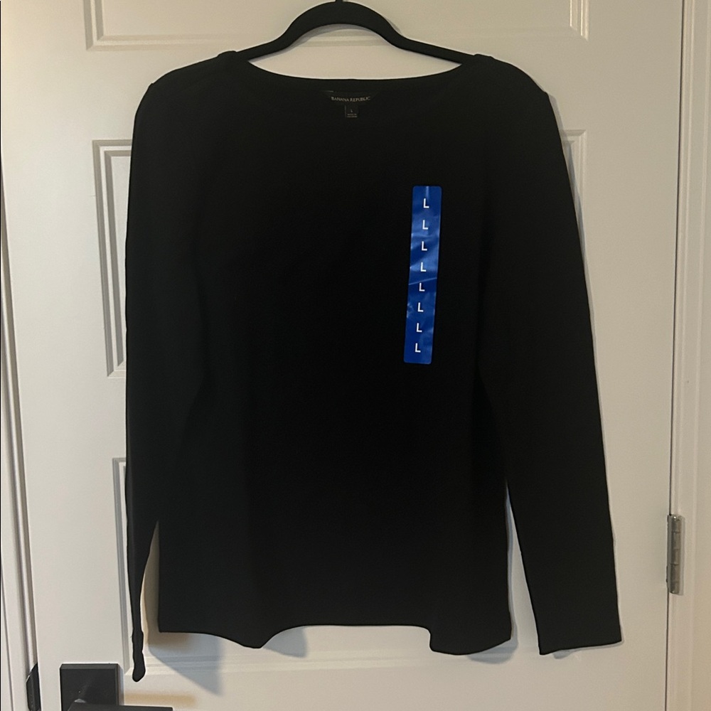 Banana Republic Black Crew Neck Shirt